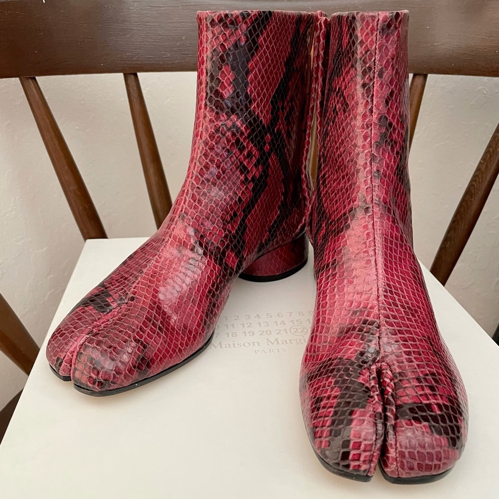 BRAND NEW AUTHENTIC Maison Margiela Tabi boots NWT